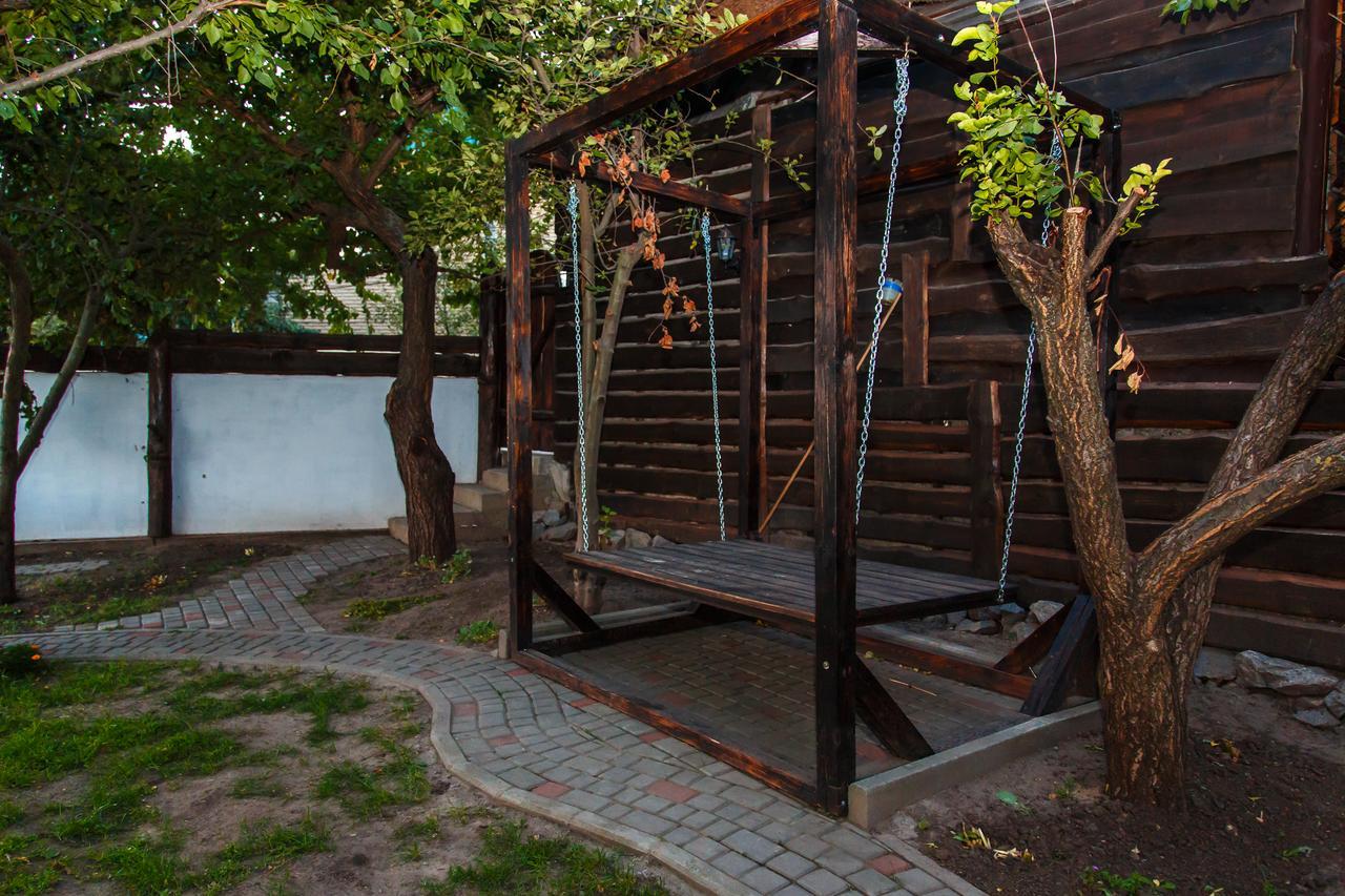Dniprovskiy Dvir Stari Kodaky Bagian luar foto